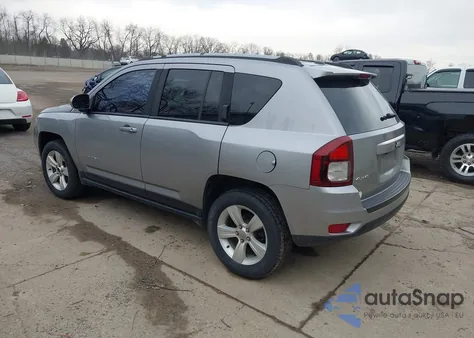 2016 Jeep Compass Latitude из США, поврежденный, VIN 1C4NJDEB4GD733269